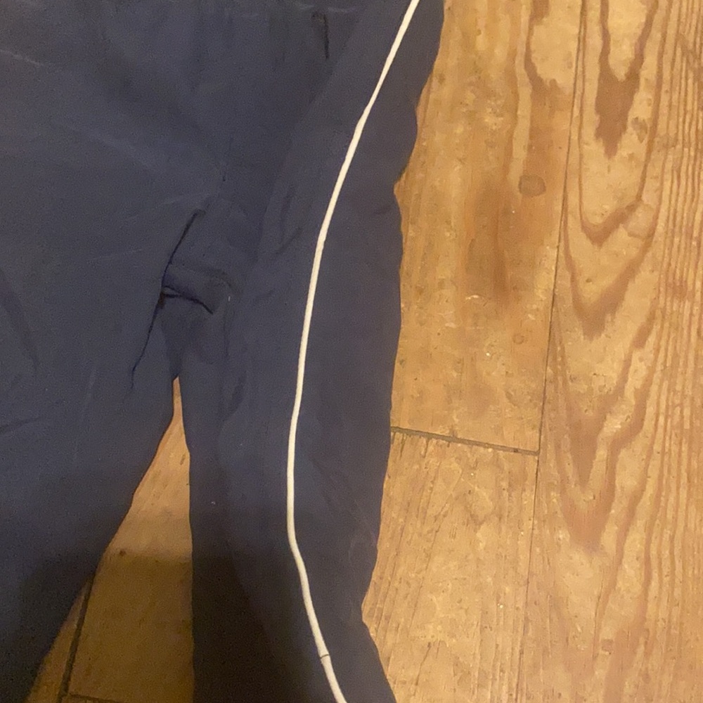 9 month pants - Picture 2 of 4